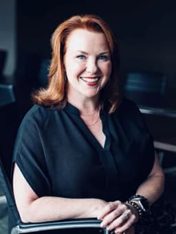 Amy Vandaveer Novak